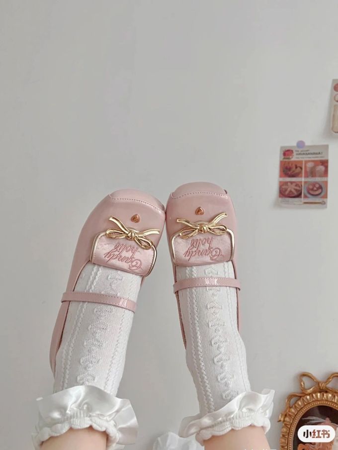 圆头 浅口鞋 皮革 