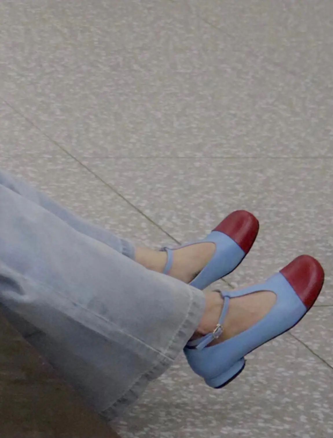 圆头 袢扣 浅口鞋  - VALI鞋履AI设计主图