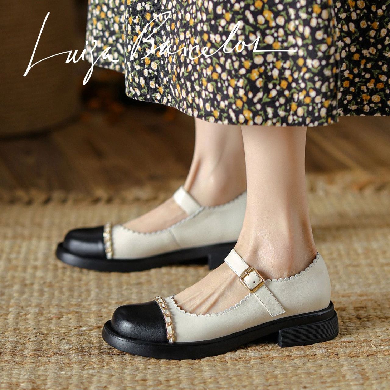 圆头 袢扣 中口鞋 皮革  - VALI鞋履AI设计主图