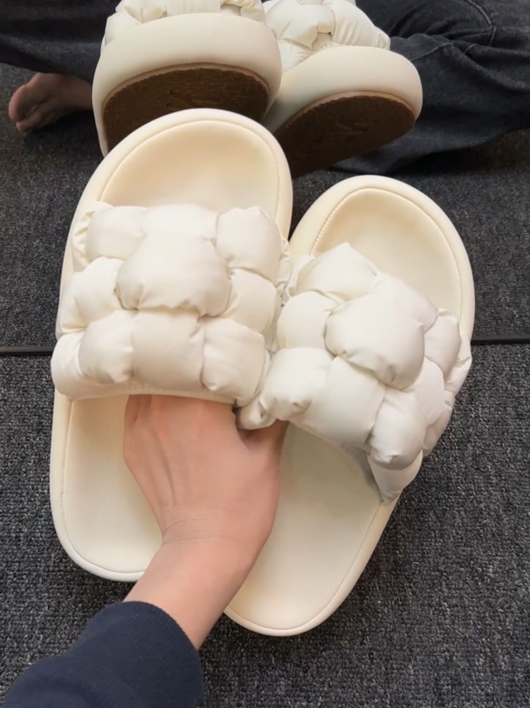 无帮  - VALI鞋履AI设计主图