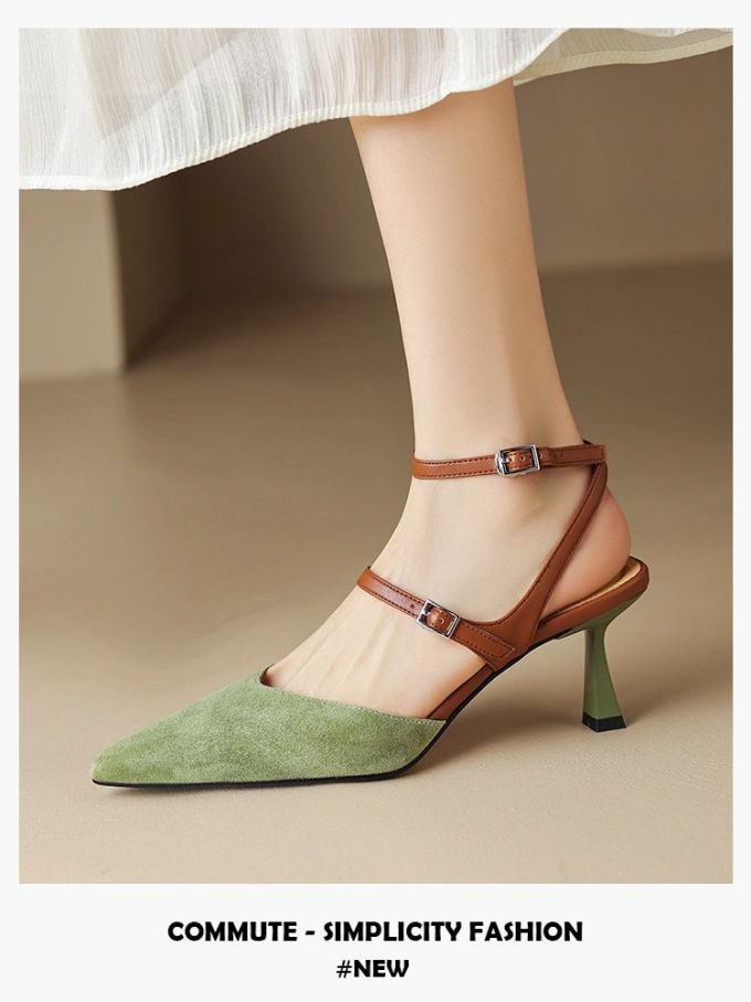 中跟 无帮 袢扣 皮革 