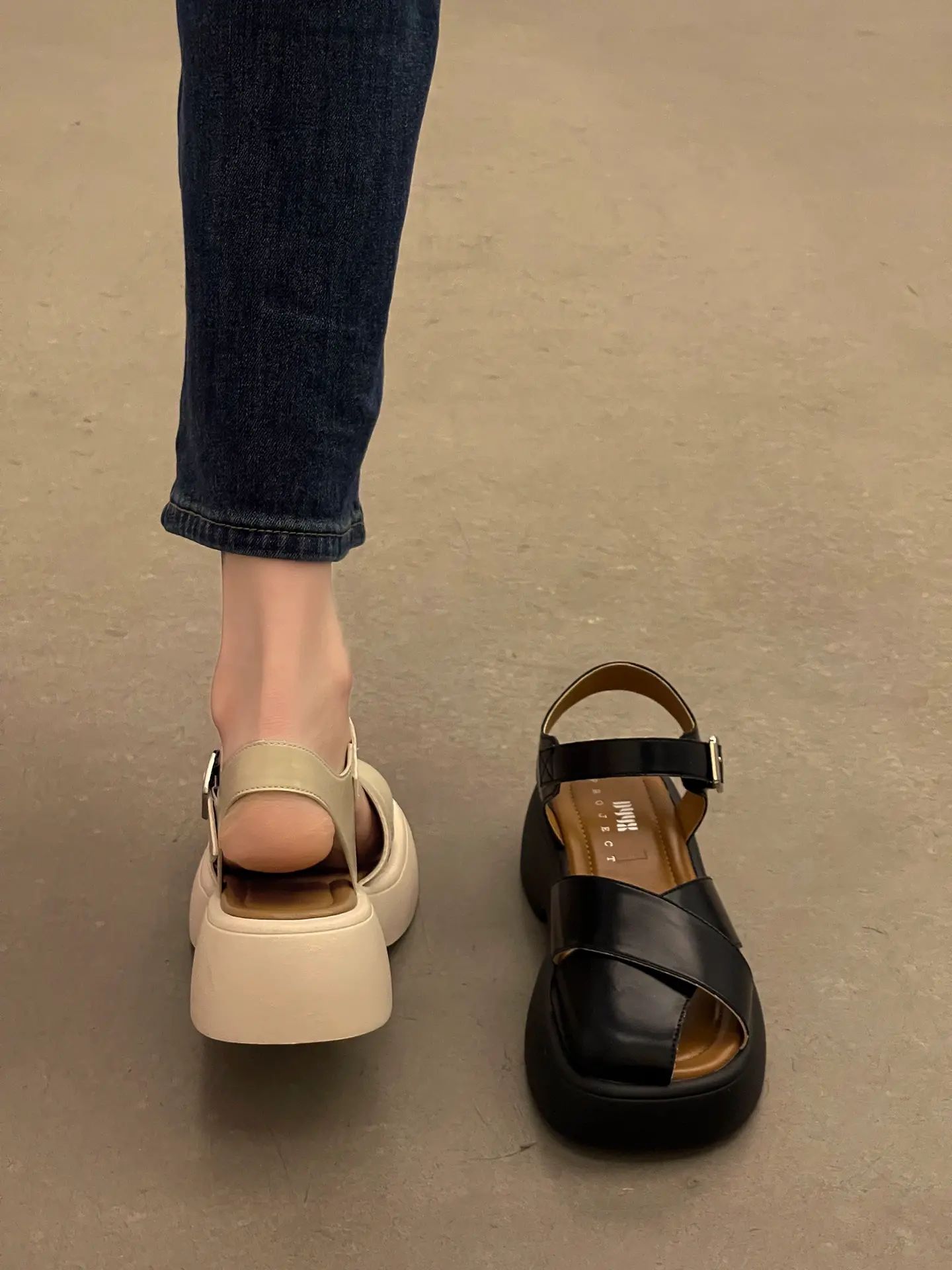 无帮 袢扣 皮革  - VALI鞋履AI设计主图