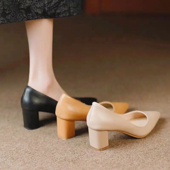 中跟 粗跟 低帮 一脚蹬 浅口鞋 皮革 