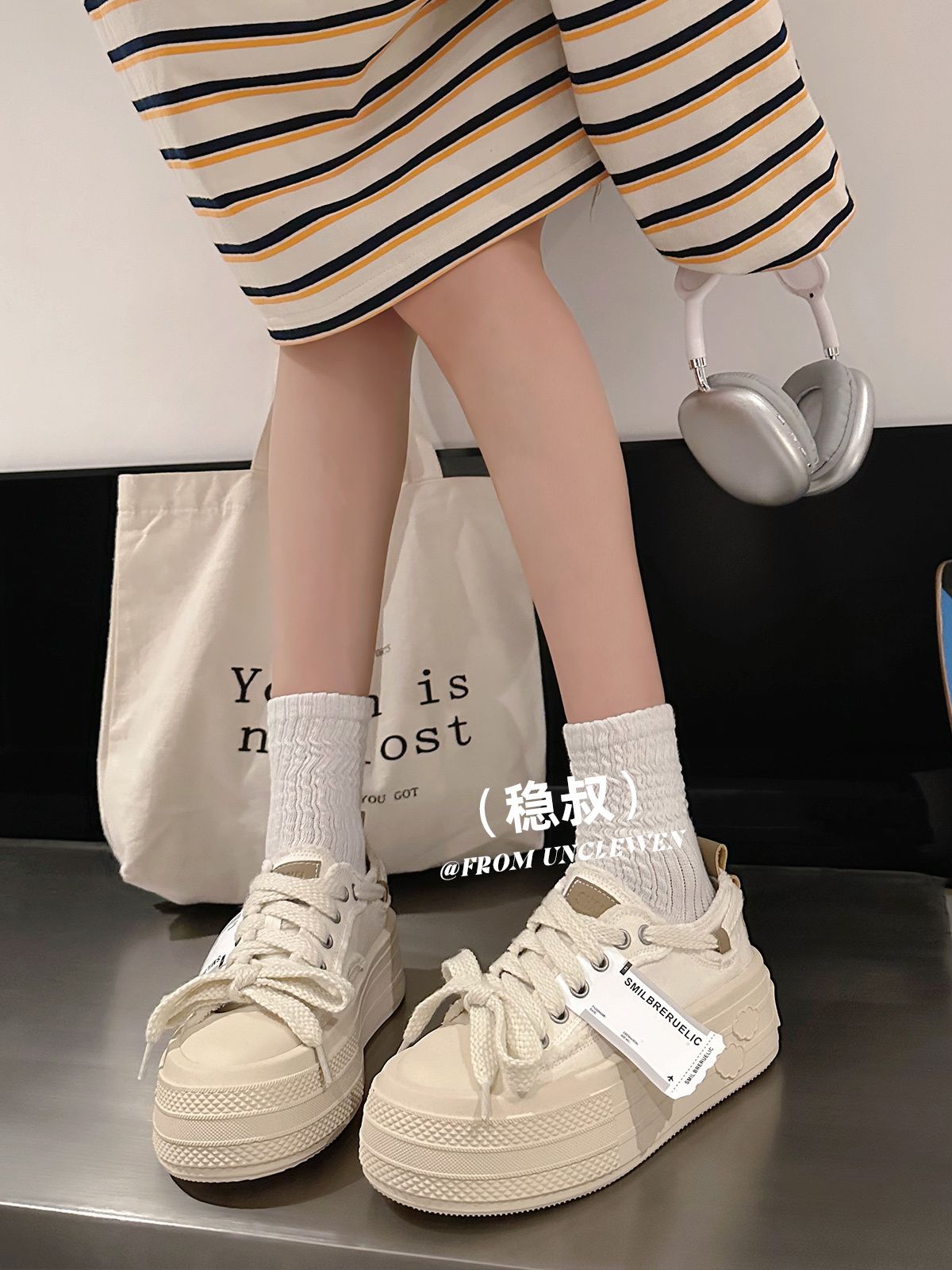 低帮 系带  - VALI鞋履AI设计主图