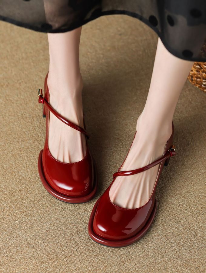 圆头 弹力绳 袢扣 中口鞋 皮革 