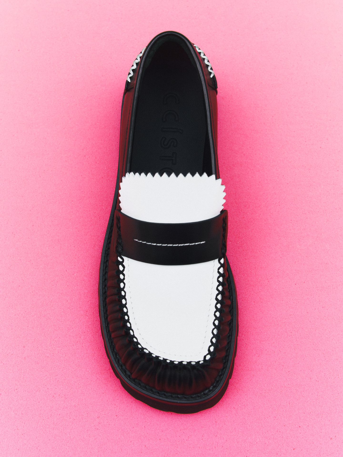 圆头 一脚蹬 深口鞋 皮革  - VALI鞋履AI设计主图