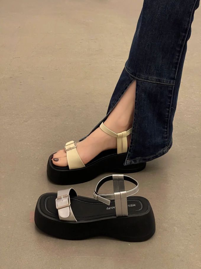 厚底 圆头 袢扣 中口鞋 皮革 