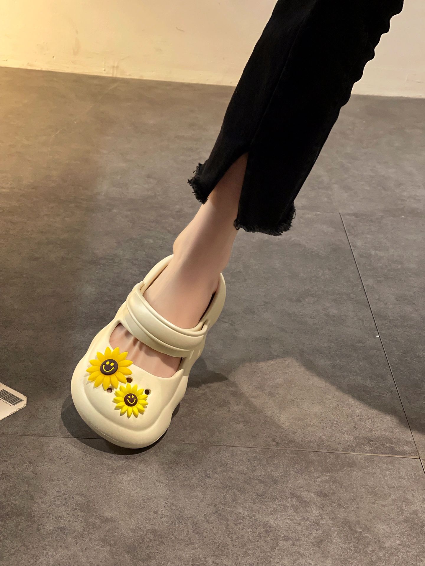 无帮  - VALI鞋履AI设计主图