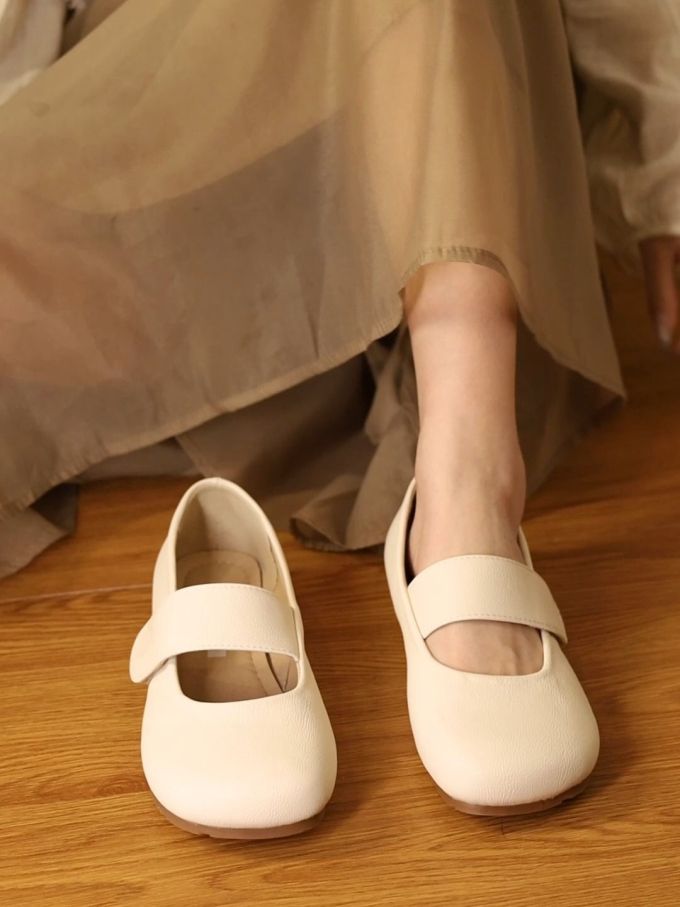 圆头 松紧带 中口鞋 皮革 