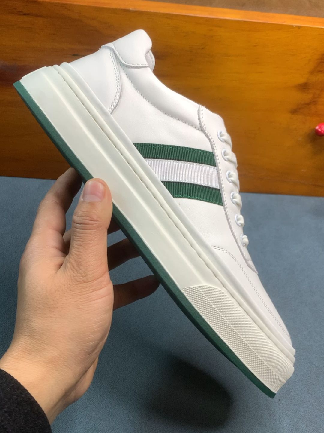 低帮 皮革  - VALI鞋履AI设计主图