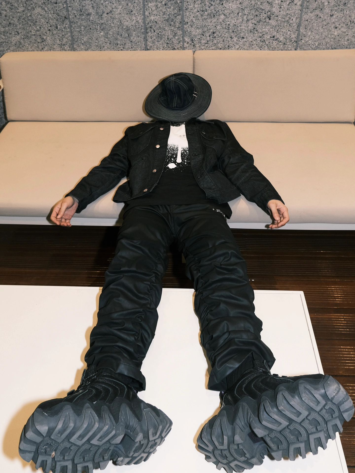 皮革面料 酱黑色  - VALI鞋履AI设计主图