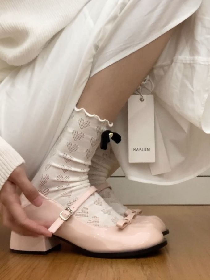 圆头 袢扣 皮革 