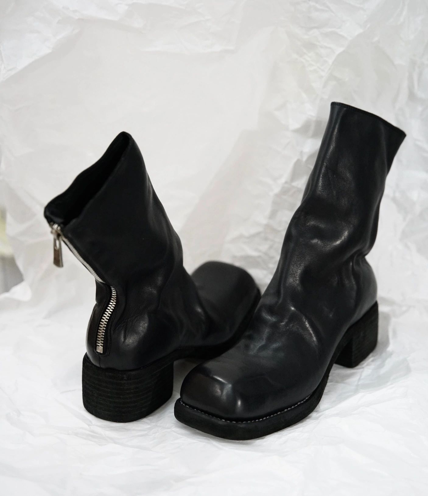 中跟 粗跟 方头 皮革  - VALI鞋履AI设计主图