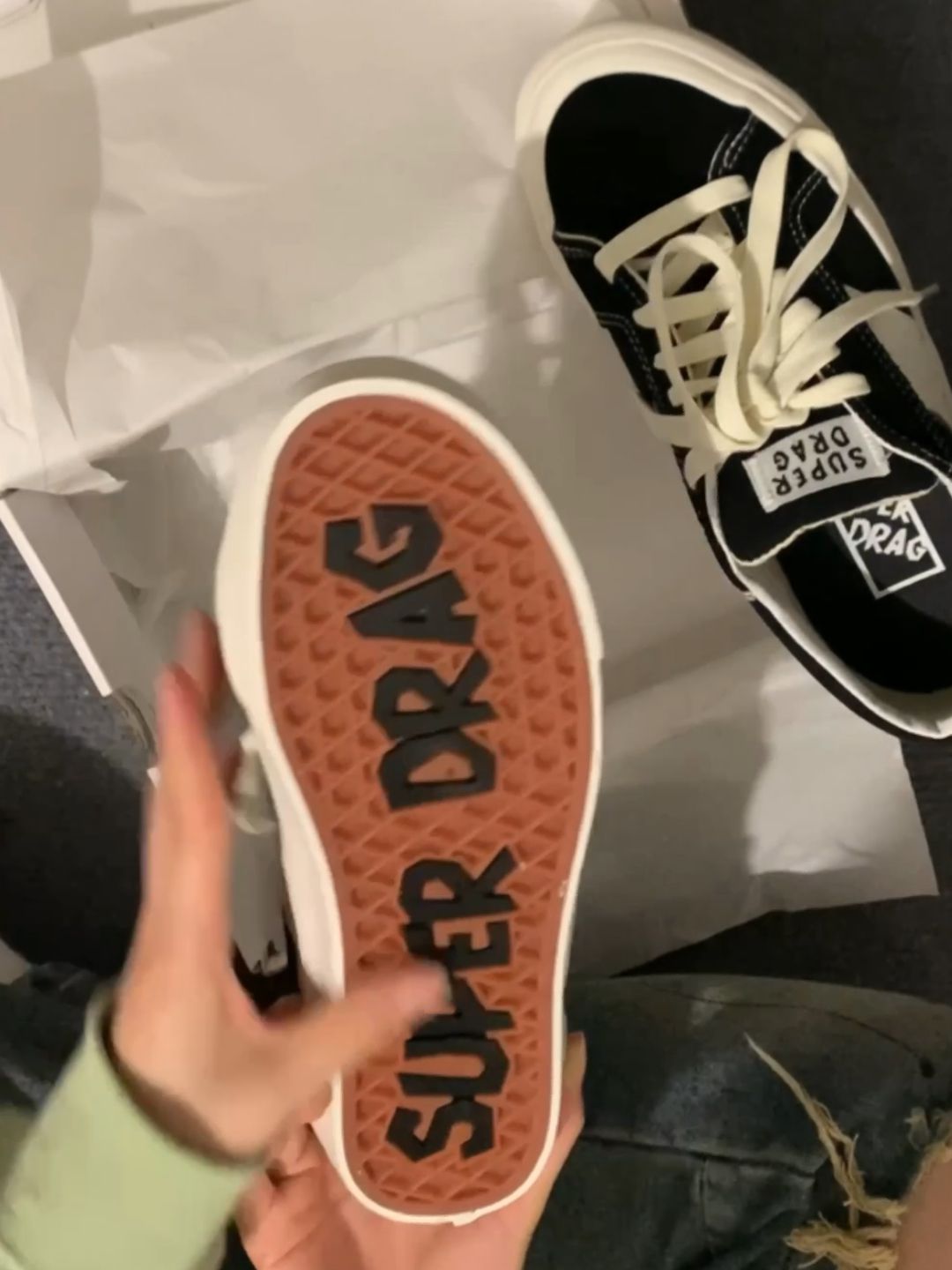  - VALI鞋履AI设计主图