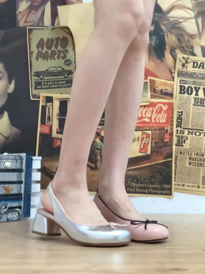 中跟 粗跟 无帮 皮革 