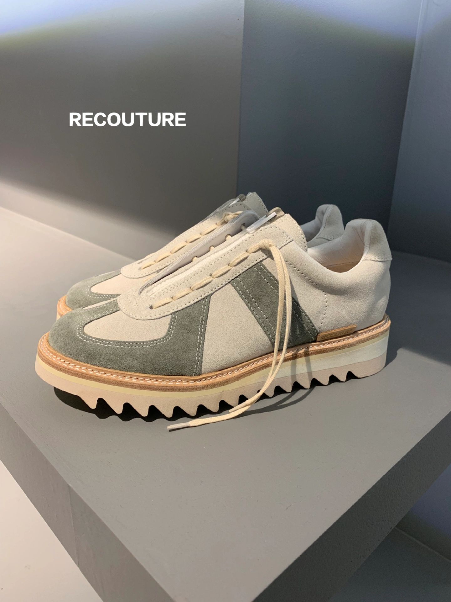 低帮 系带 皮革  - VALI鞋履AI设计主图