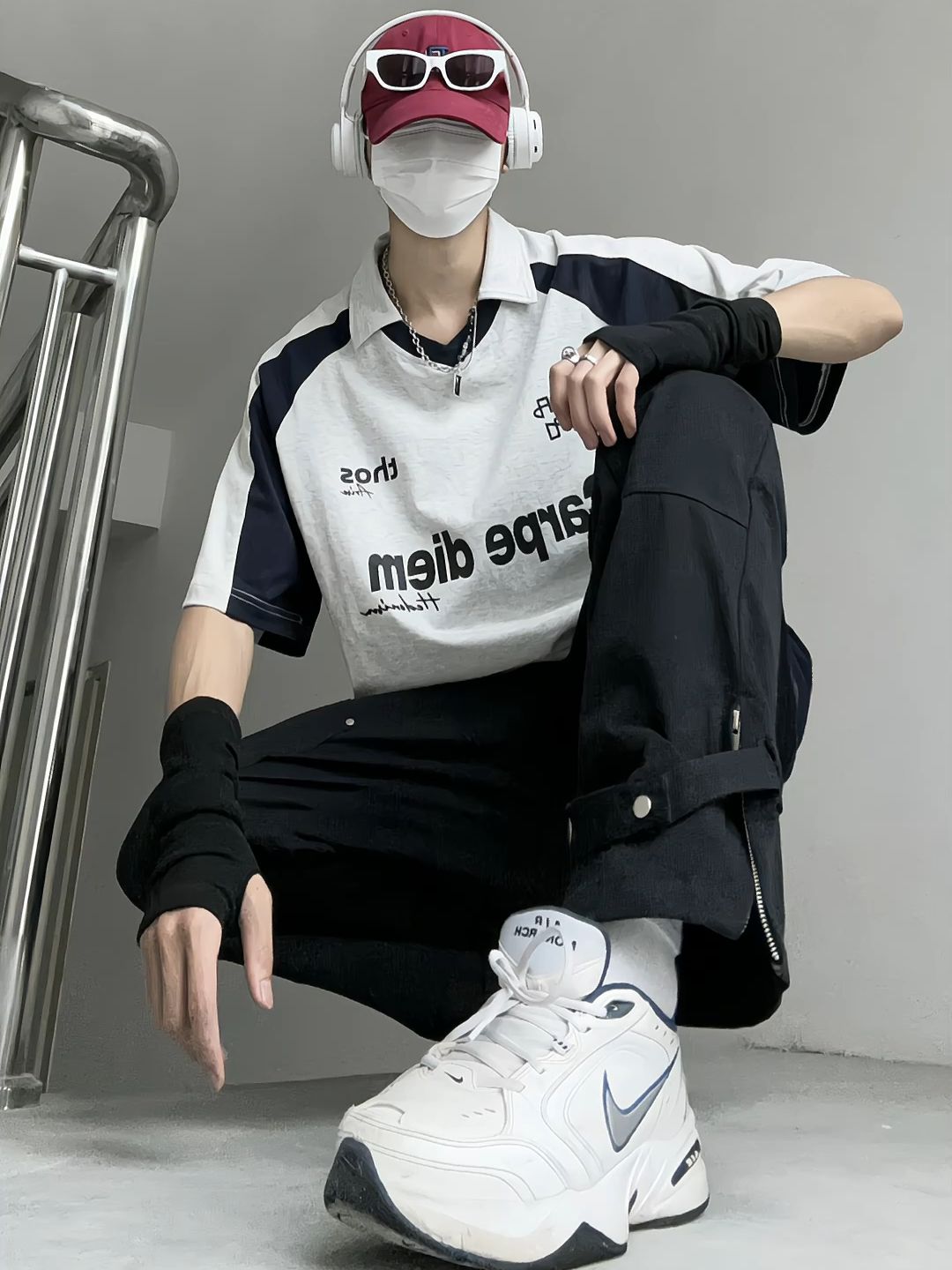 圆形领 文字图案 拼接 酱黑色  - VALI鞋履AI设计主图