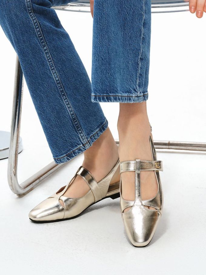 圆头 中口鞋 皮革 