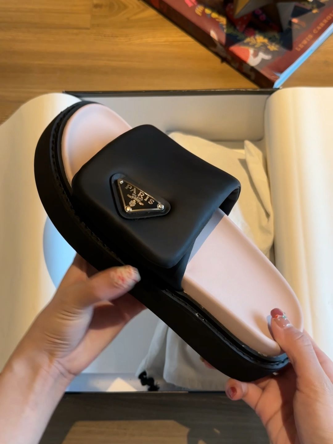 无帮 皮革  - VALI鞋履AI设计主图