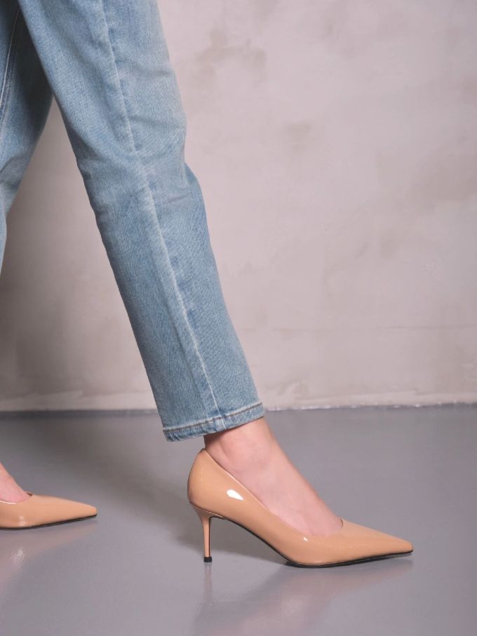 高跟 细跟 尖头 低帮 一脚蹬 浅口鞋 皮革 