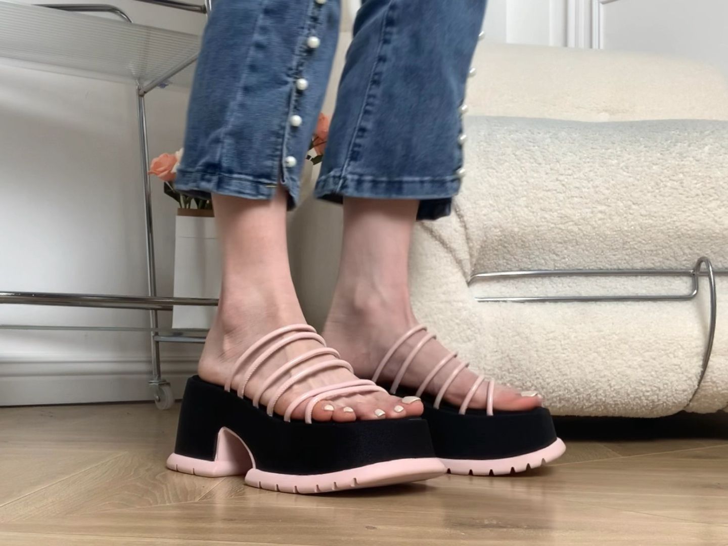 无帮 皮革  - VALI鞋履AI设计主图