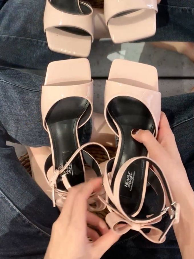 无帮 袢扣 皮革 