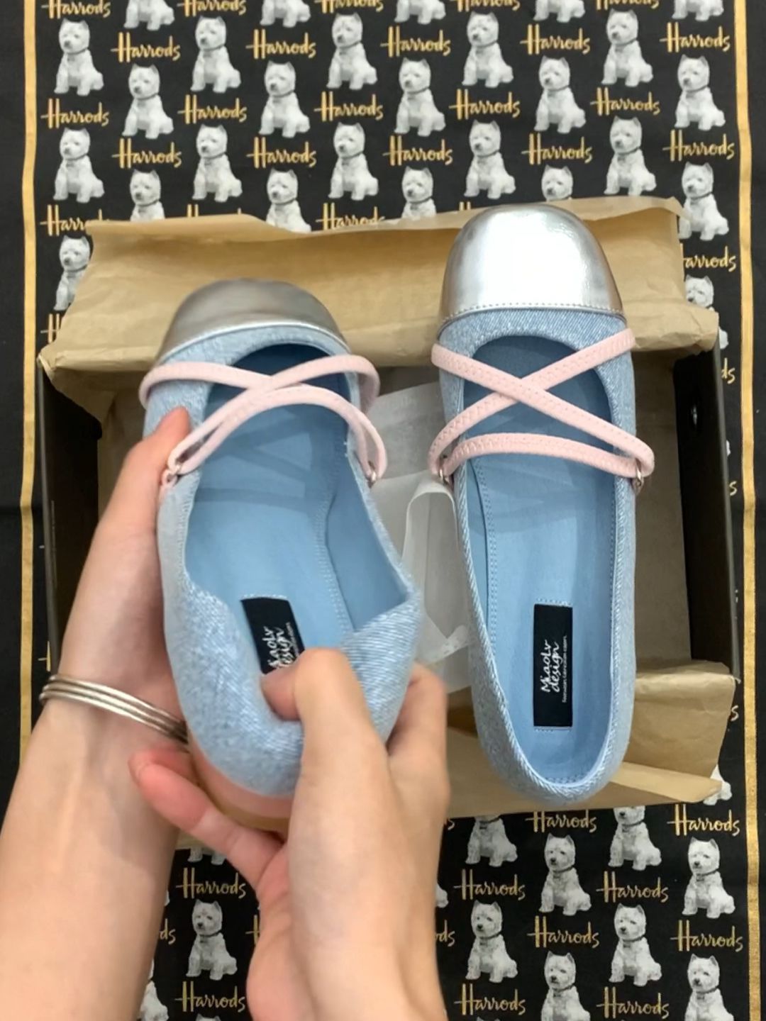  - VALI鞋履AI设计主图