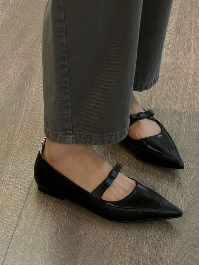 平底 尖头 浅口鞋 皮革 