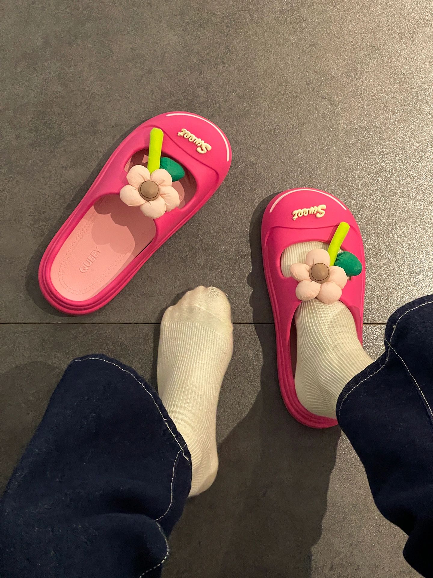  - VALI鞋履AI设计主图