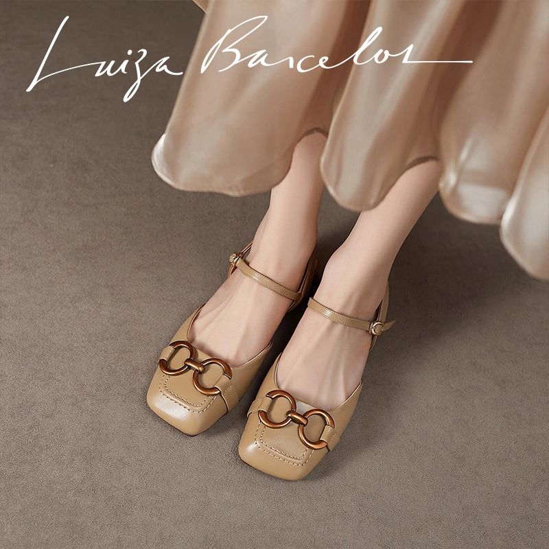 方头 袢扣 浅口鞋 皮革  - VALI鞋履AI设计主图