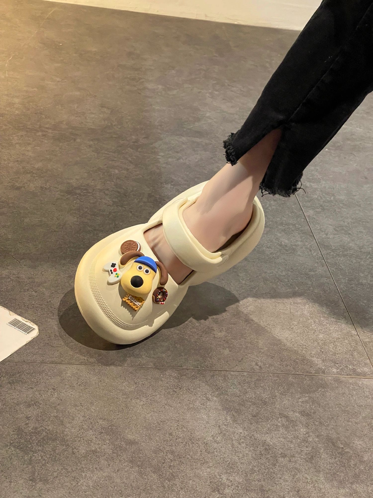 无帮  - VALI鞋履AI设计主图