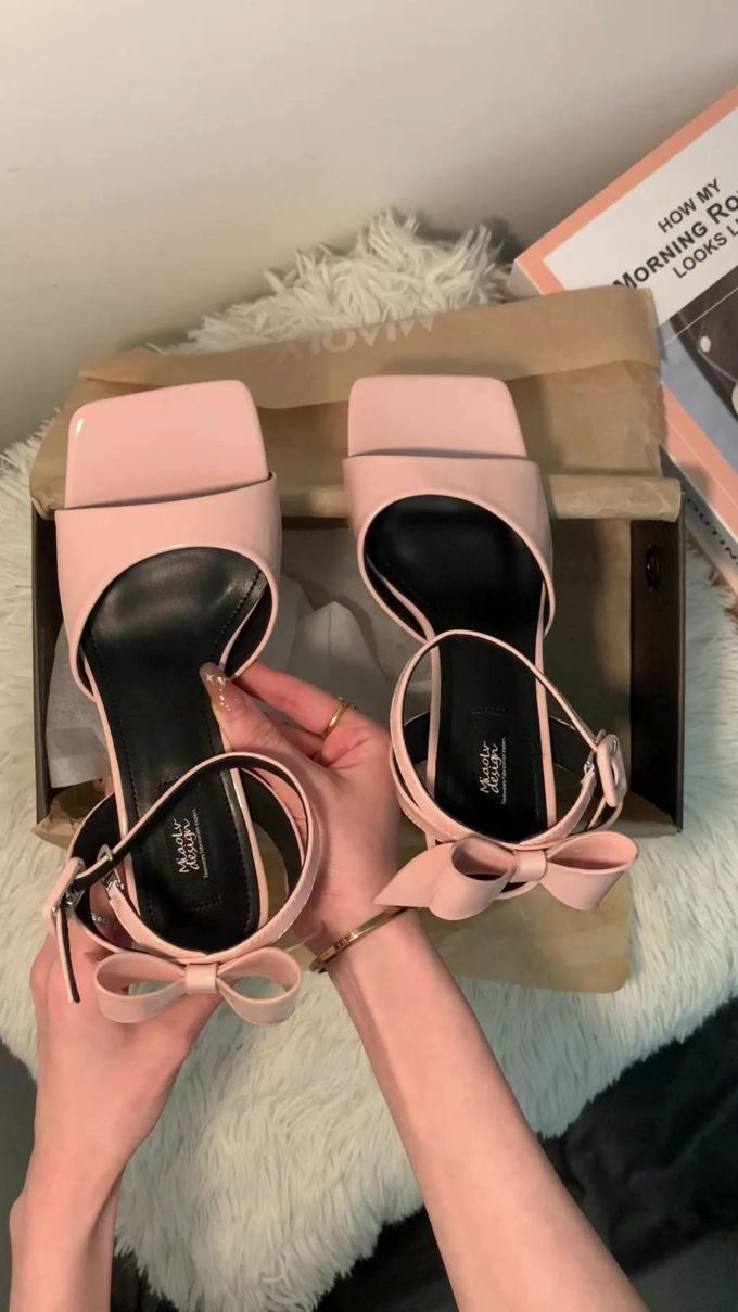 无帮 袢扣 皮革 