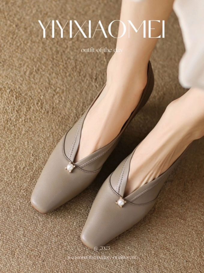 尖头 低帮 一脚蹬 浅口鞋 皮革 