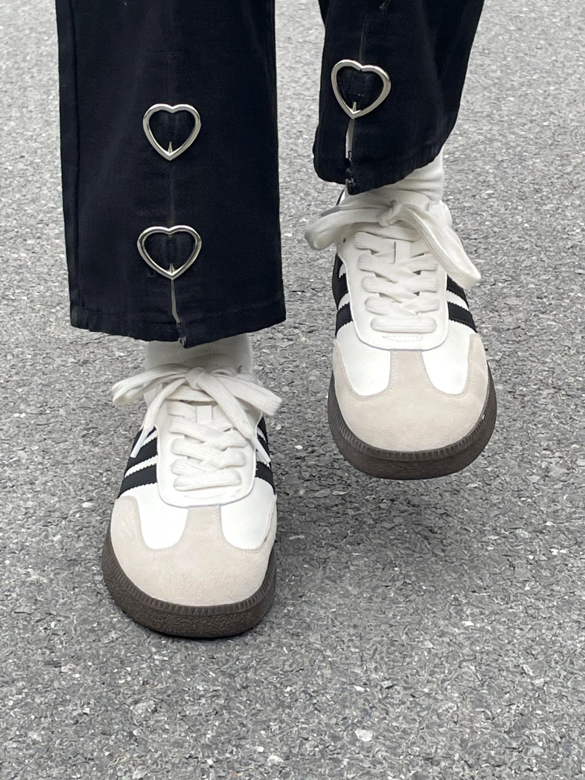 皮革  - VALI鞋履AI设计主图