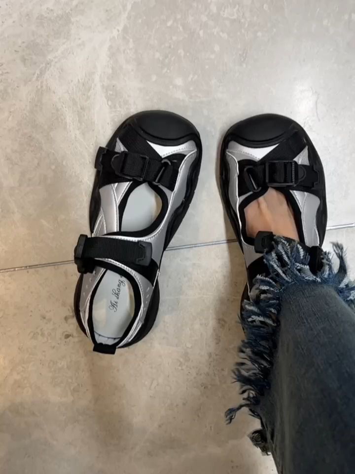 性感  - VALI鞋履AI设计主图