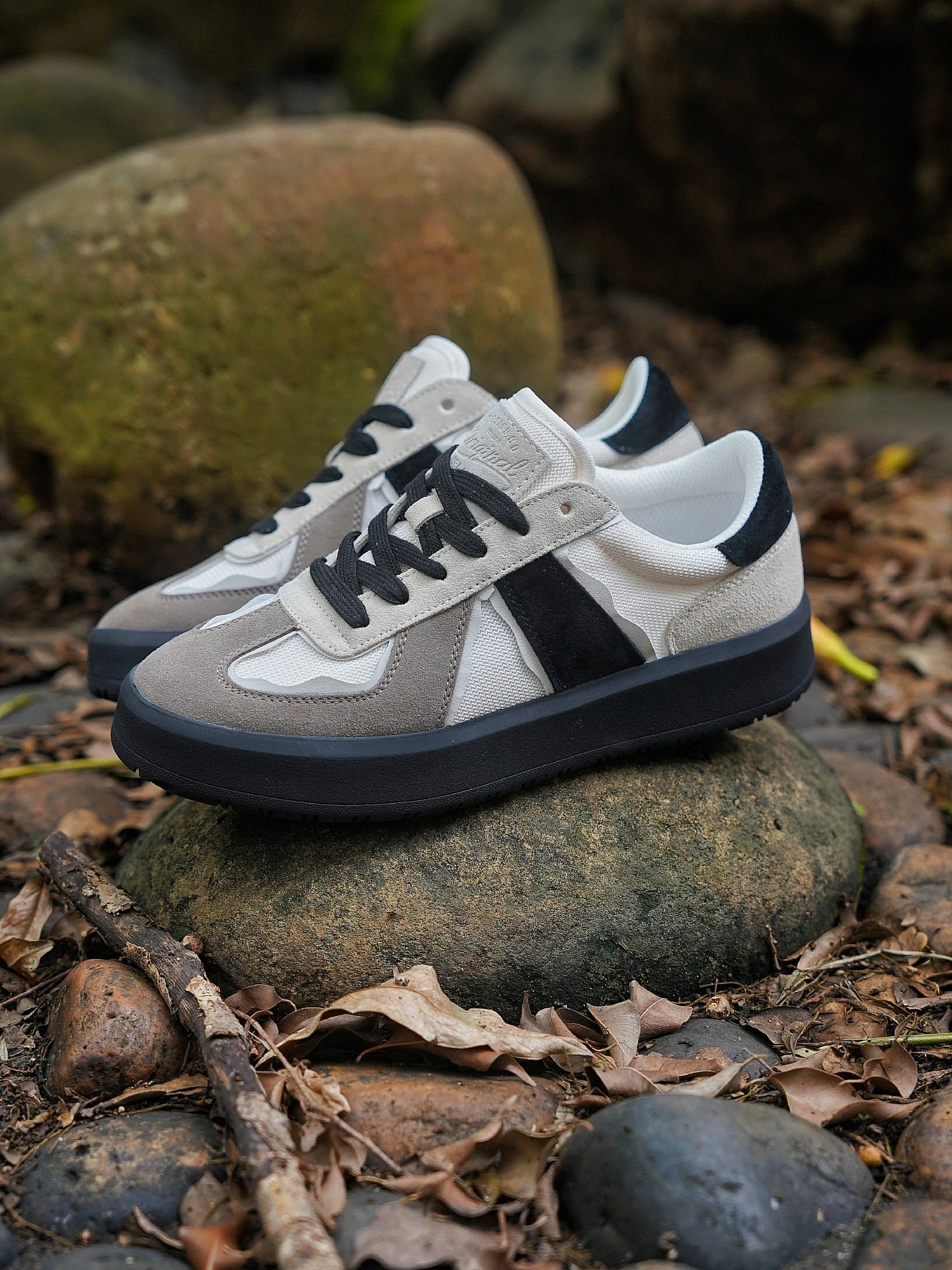 低帮 系带 皮革  - VALI鞋履AI设计主图