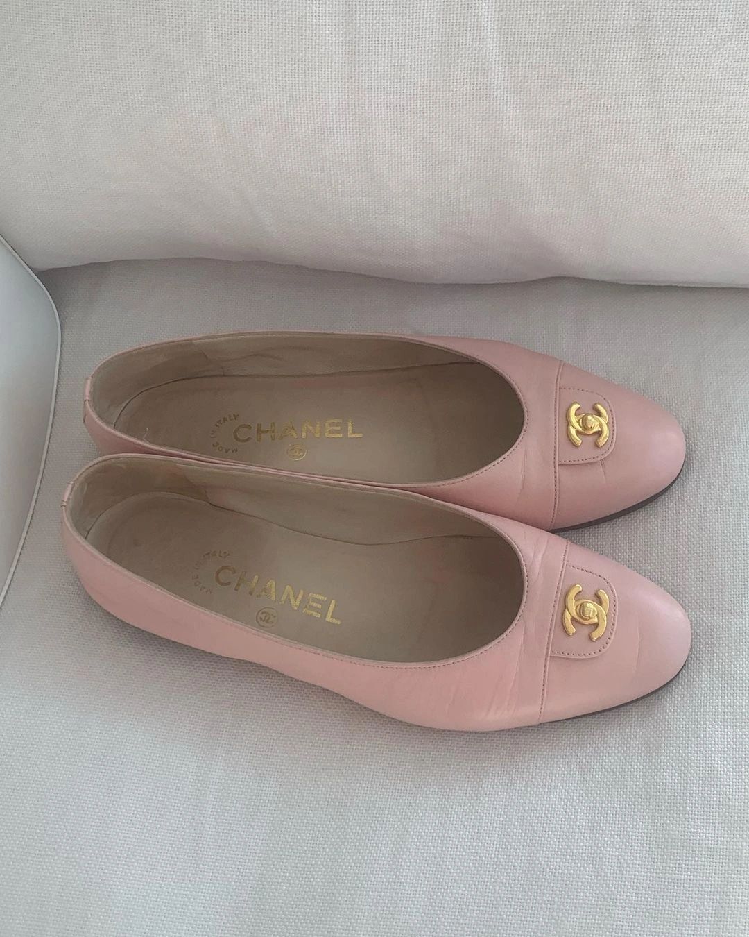 低帮 一脚蹬 浅口鞋 皮革  - VALI鞋履AI设计主图