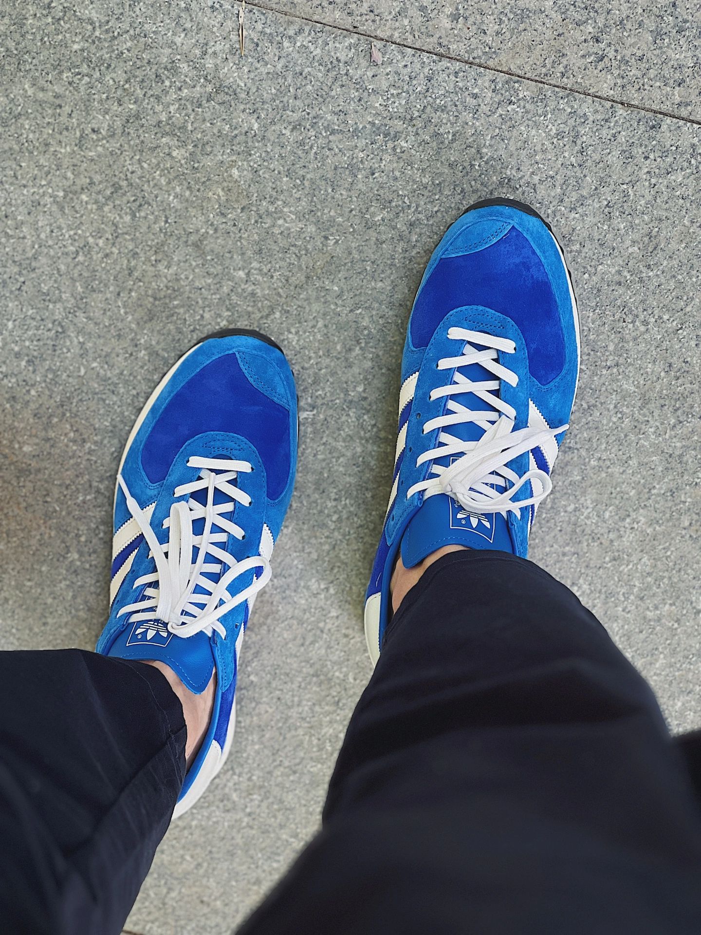 低帮 系带 皮革  - VALI鞋履AI设计主图