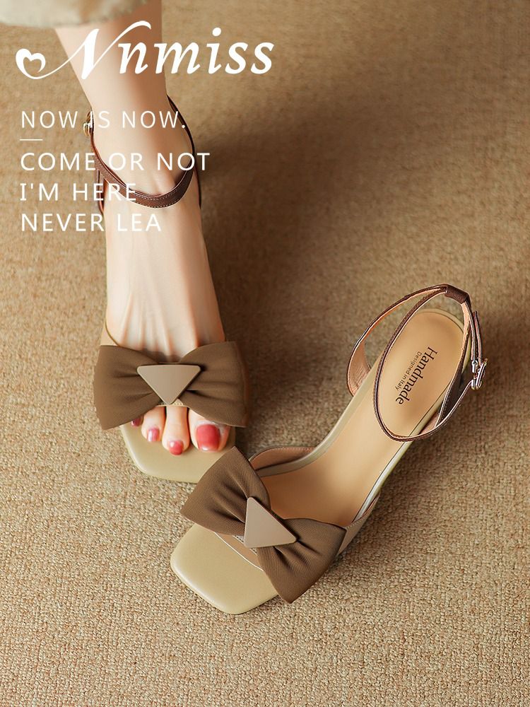 无帮 袢扣 皮革  - VALI鞋履AI设计主图