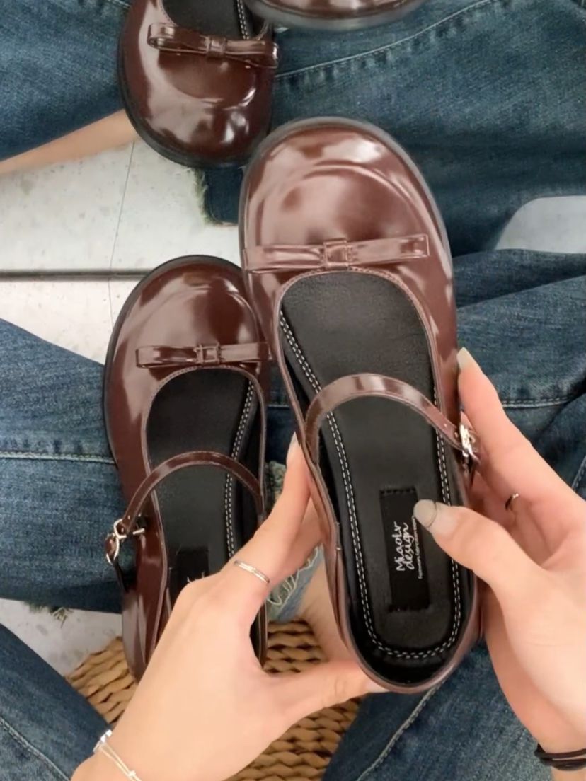 圆头 袢扣 浅口鞋  - VALI鞋履AI设计主图