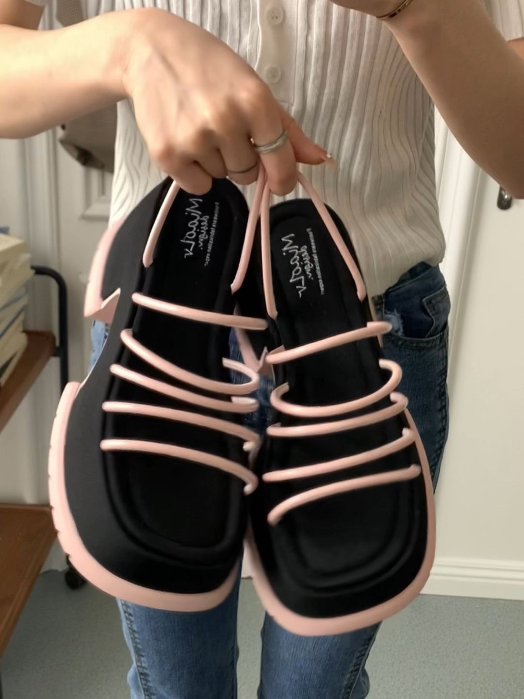 圆头 无帮  - VALI鞋履AI设计主图