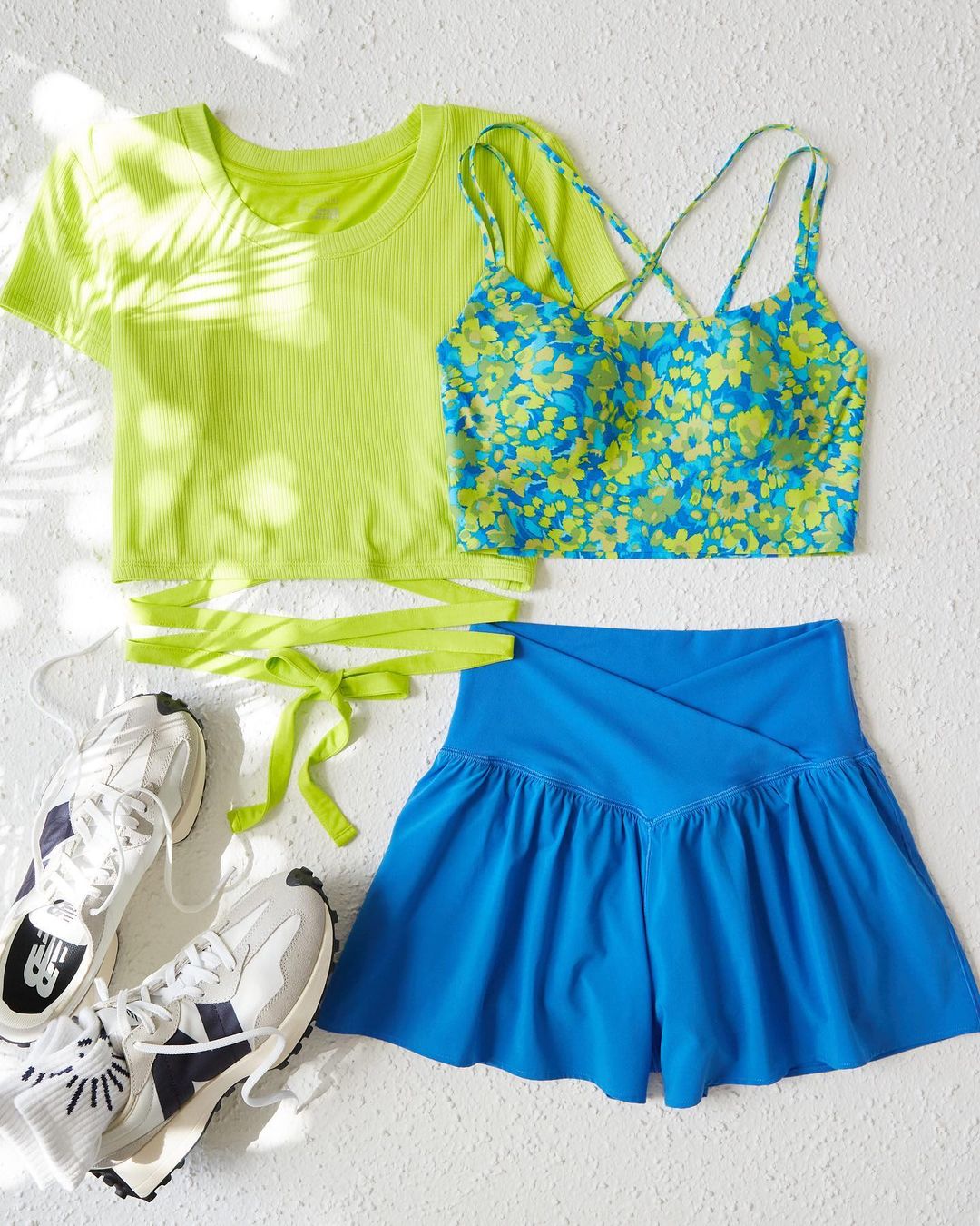 不对称 抽褶 亮蓝 帝王蓝 潜水蓝  - VALI鞋履AI设计主图