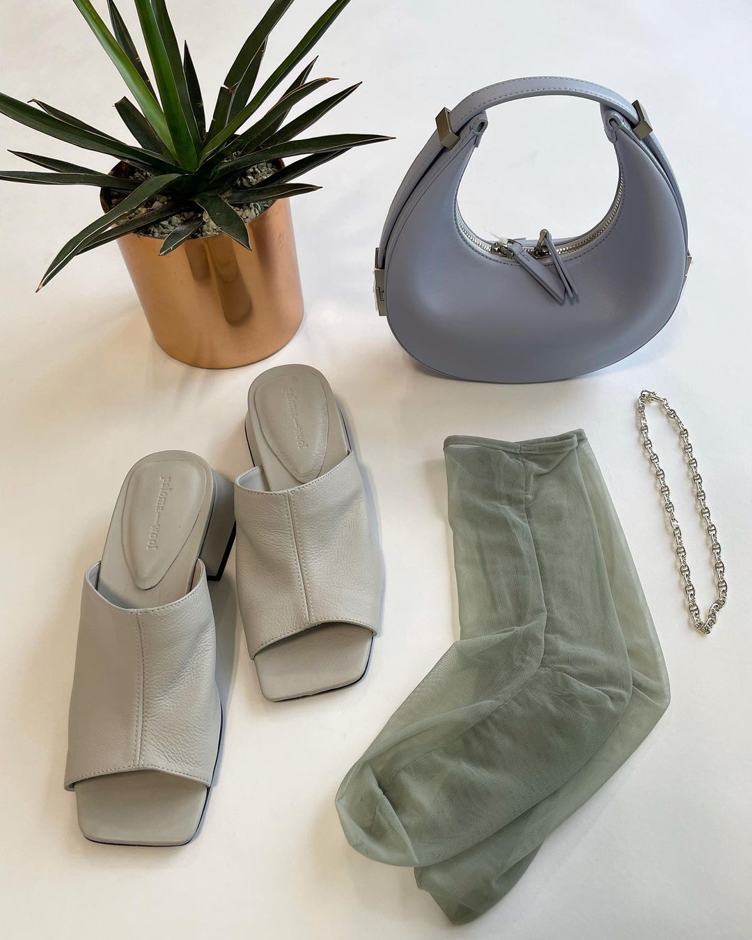 灯芯绒 深地衣绿  - VALI鞋履AI设计主图