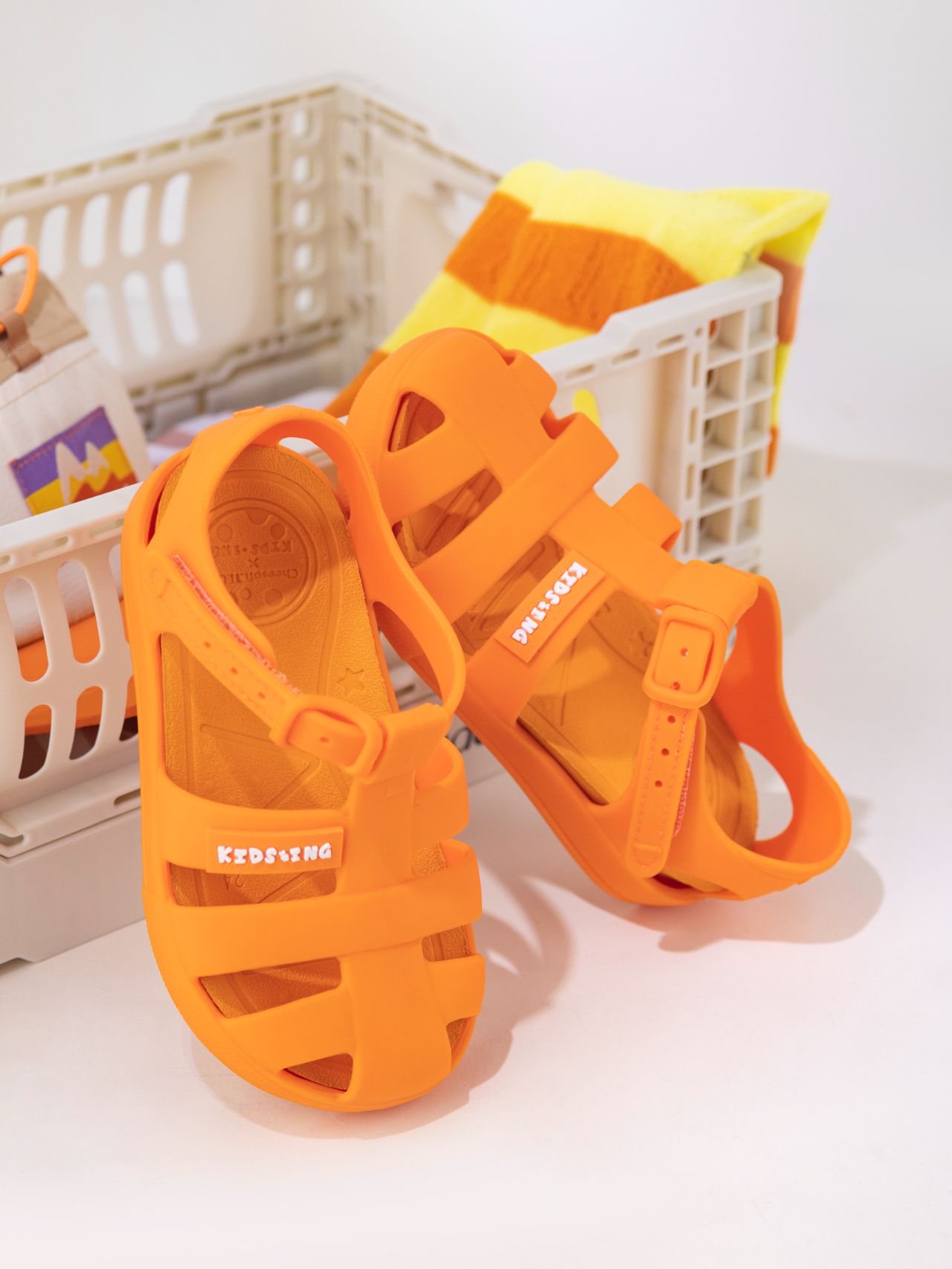 无帮  - VALI鞋履AI设计主图