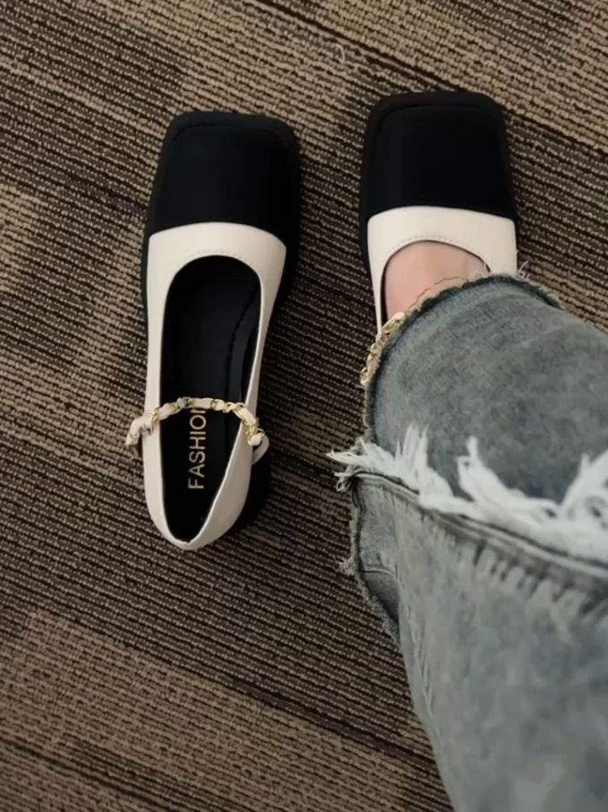 方头 袢扣 中口鞋 皮革 