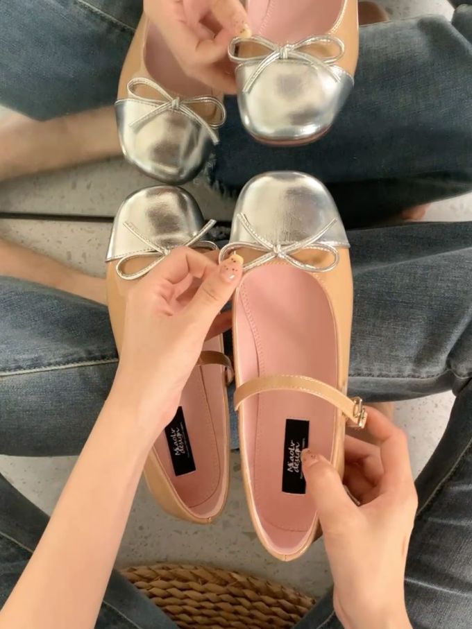 方头 袢扣 浅口鞋 皮革 