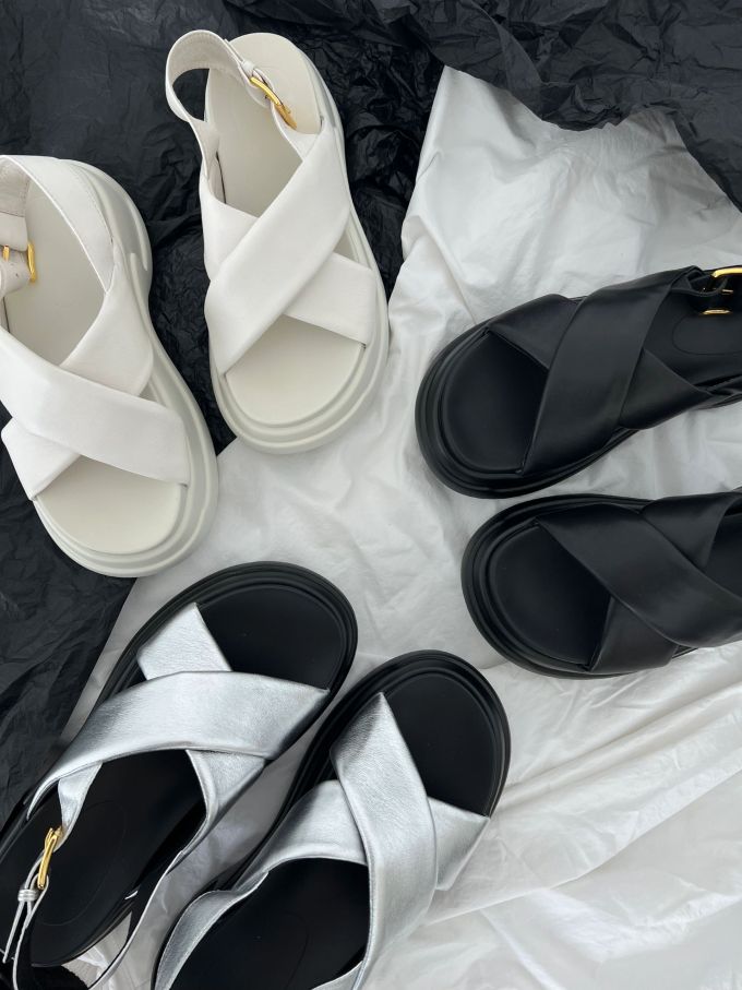 无帮 袢扣 皮革 