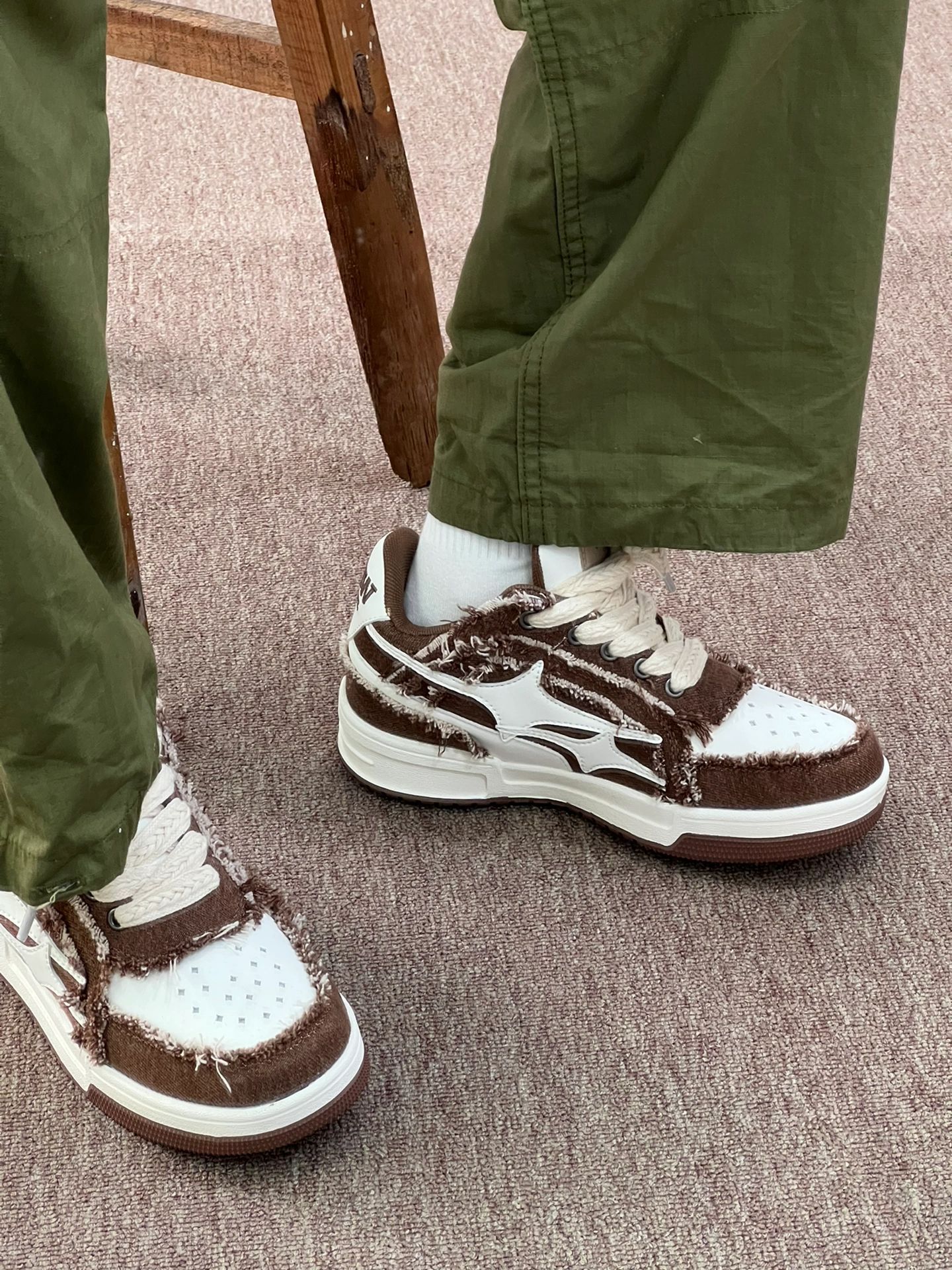 低帮 系带 皮革  - VALI鞋履AI设计主图