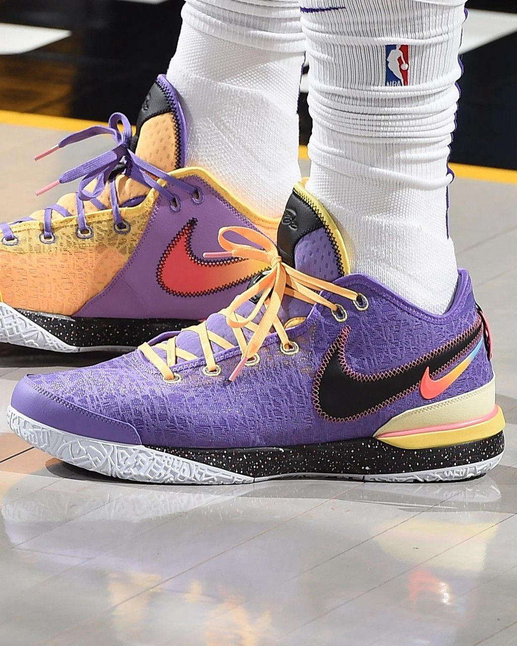 中帮 系带  - VALI鞋履AI设计主图