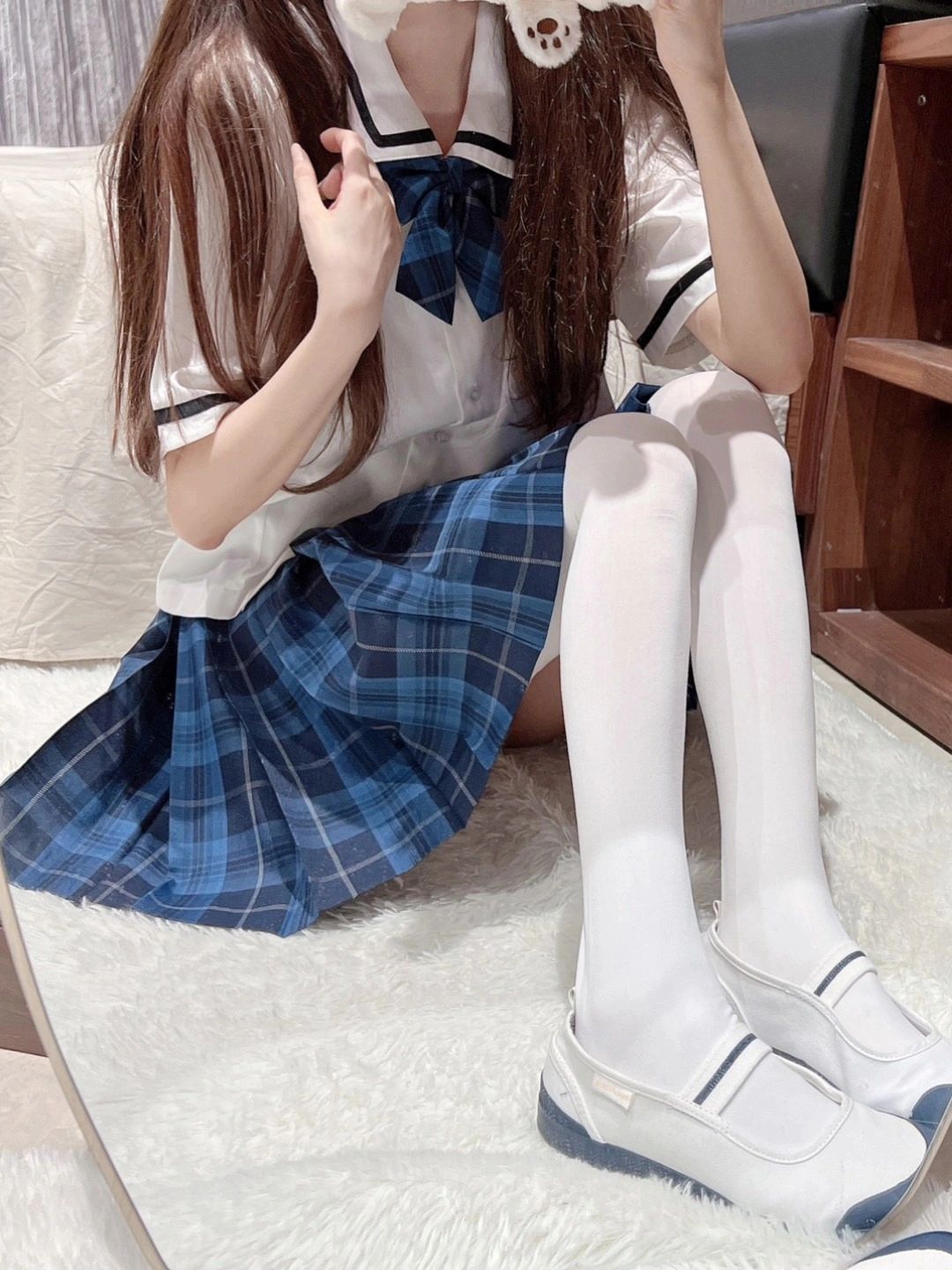 衬衫领 格纹/菱格 撞色/渐变 拼接 边缘装饰 夜蓝色 玫瑰褐粉 基础扣饰 JK  - VALI鞋履AI设计主图